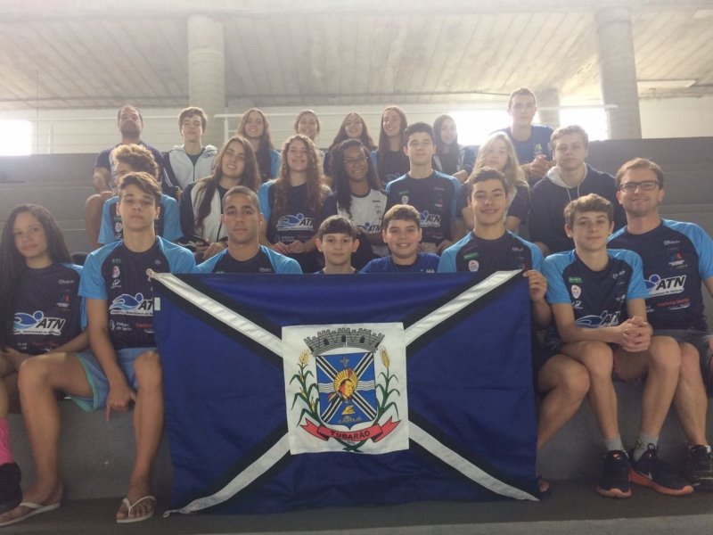 nadadores-tubaronenses-conquistam-medalhas-em-competicoes-estaduais-1