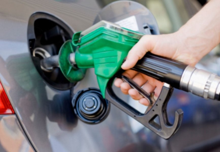 petrobras-reduz-preco-da-gasolina-nas-refinarias-em-175-1