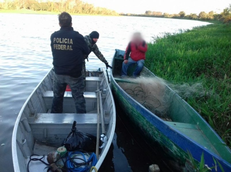 policia-segue-com-operacao-de-fiscalizacao-nas-aguas-do-rio-tubarao-1