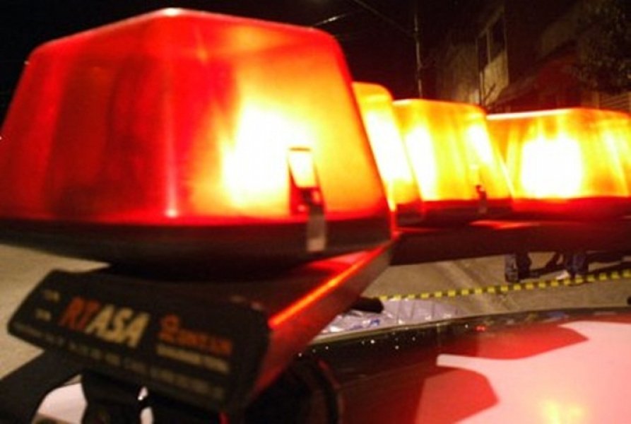 acidente-entre-carro-e-caminhao-faz-vitima-fatal-1