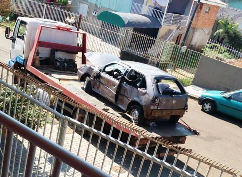 chapeco-pm-flagra-menor-de-idade-dirigindo-ilegalmente-e-familia-depreda-carro-em-protesto-contra-policia-1