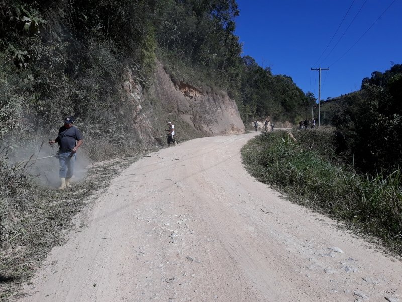 mutirao-de-limpeza-0 Foto: Divulgação/Notisul
