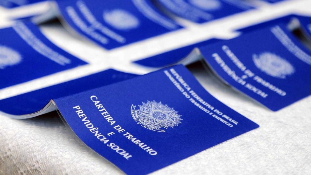 numero-de-pessoas-que-desistiram-de-procurar-emprego-bate-recorde-1