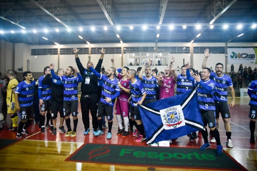 futsal-de-tubarao-encerra-jejum-de-42-anos-nos-jasc-1