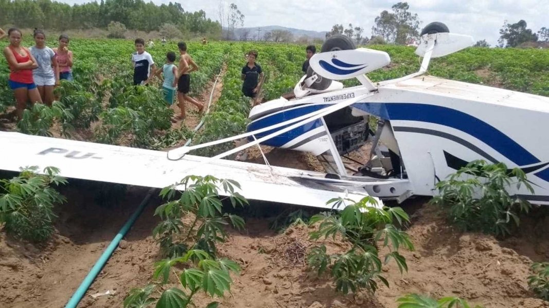 giro-pelo-brasil-aeronave-de-pequeno-porte-cai-na-paraiba-e-deixa-feridos-1