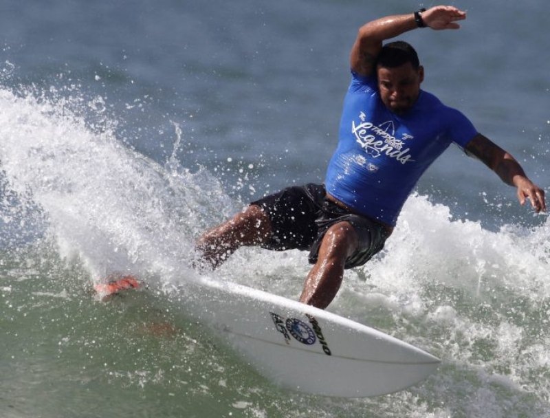 imbituba-recebe-festival-de-surf-neste-fim-de-semana-1