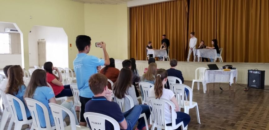 Juventude em A&ccedil;&atilde;o