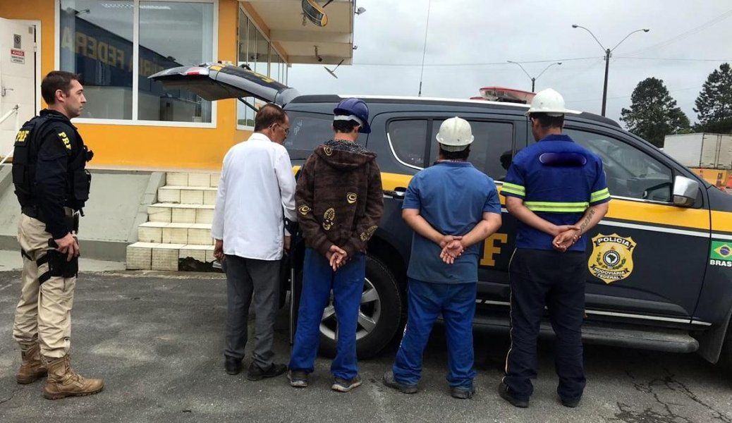 quadrilha-que-furtou-casal-de-idosos-em-tubarao-e-presa-em-barra-velha-1