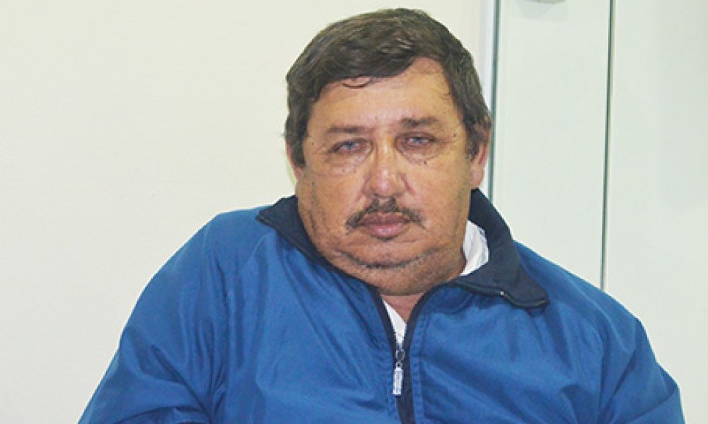 solidariedade-idoso-pede-ajuda-para-construir-casa-que-esta-desmoronando-1