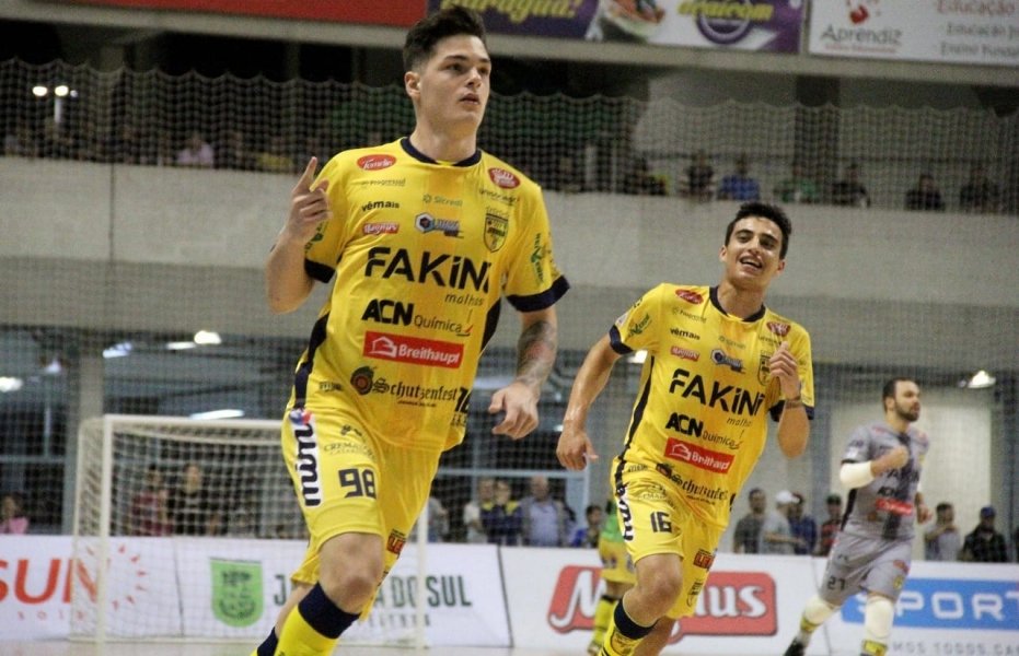 tubarao-futsal-confirma-o-primeiro-reforco-de-2019-1