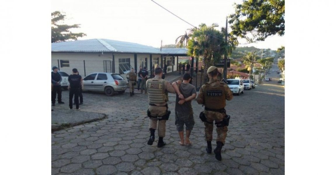 19-acusados-presos-na-operacao-fim-da-linha-ganham-liberdade-em-imbituba-1