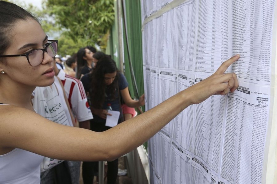 enem-mais-de-55-milhoes-de-inscritos-farao-provas-em-17-mil-cidades-1
