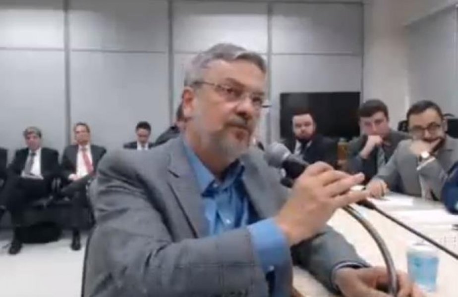 maioria-do-trf4-vota-pela-reducao-de-pena-e-concede-prisao-domiciliar-a-palocci-1