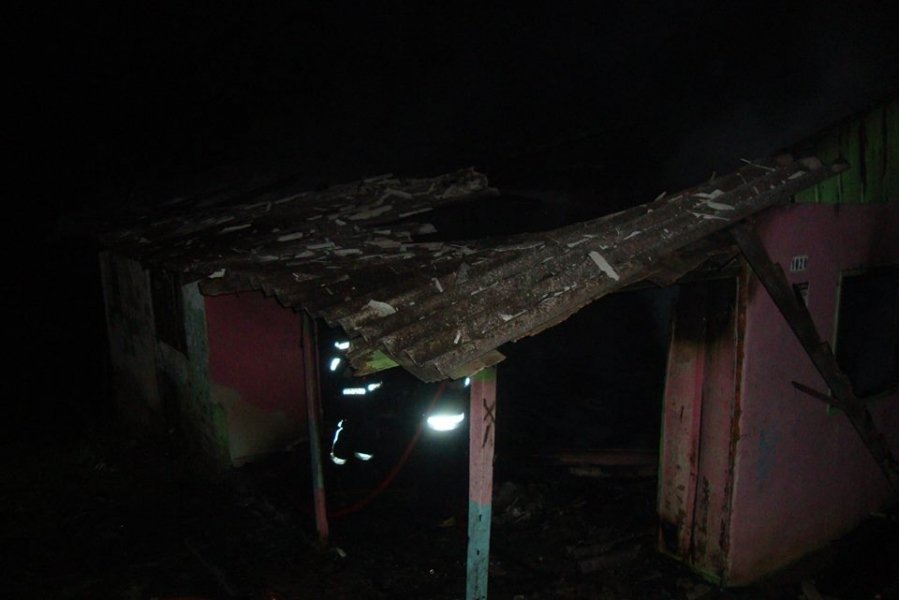 mulher-morre-em-incendio-na-cidade-de-mafra-1