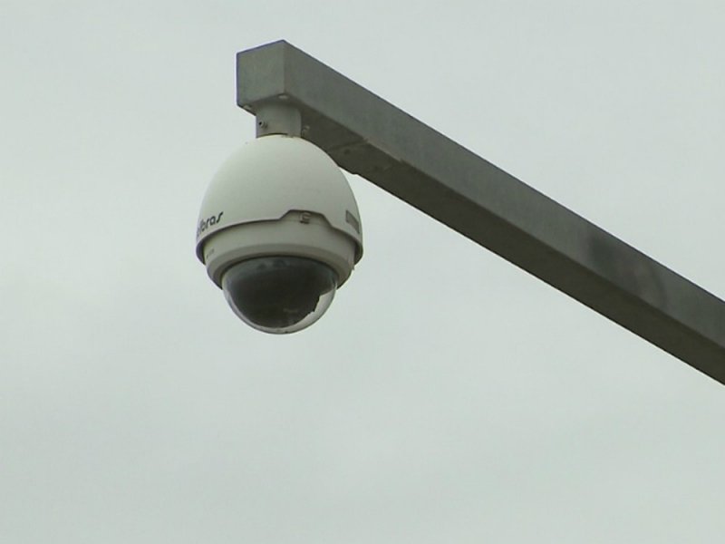 servidores-do-parana-usavam-cameras-de-seguranca-para-espiar-mulheres-de-biquini-1