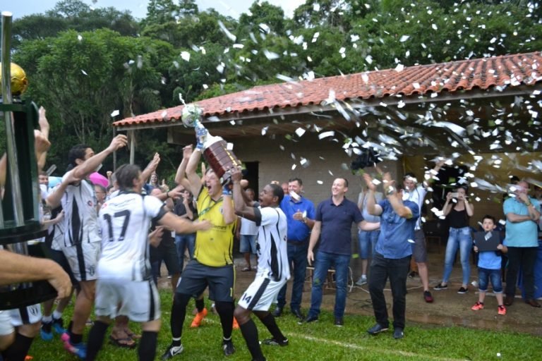 Municipal conquista título 