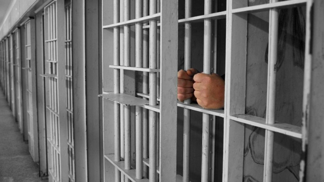 gemeos-sao-condenados-a-30-anos-de-prisao-por-estuprarem-primos-em-sp-1