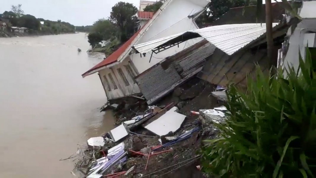 internacional-tempestade-tropical-mata-22-e-deixa-3-desaparecidos-nas-filipinas-1