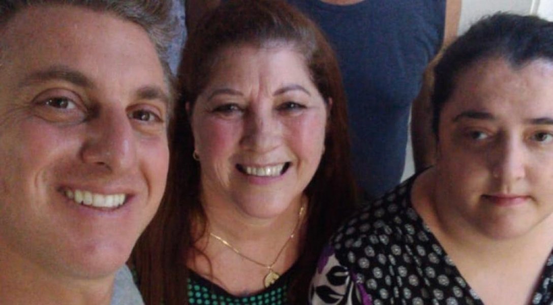 luciano-huck-leva-r-1-milhao-para-moradora-de-ararangua-1