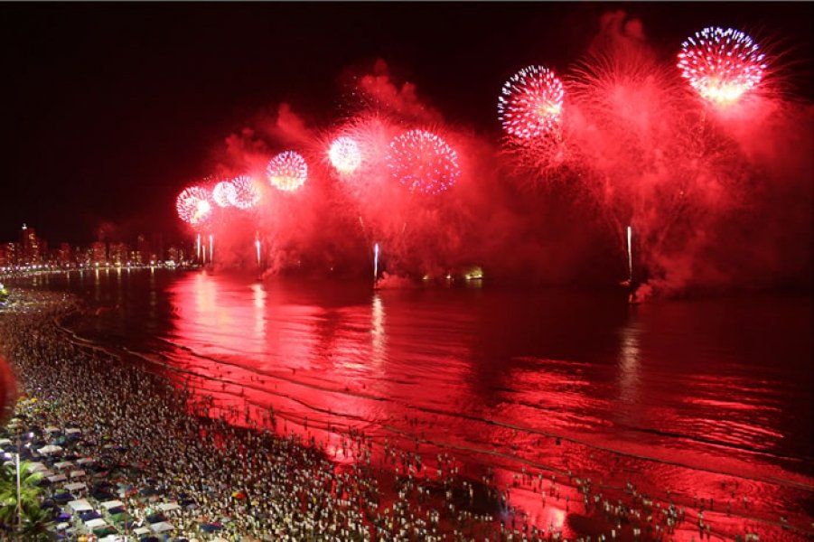 reveillon-de-balneario-camboriu-tera-um-dos-maiores-shows-pirotecnicos-do-brasil-1