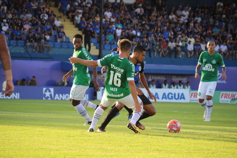 campeonato-catarinense-peixe-cede-empate-no-fim-e-segue-na-lanterna-1