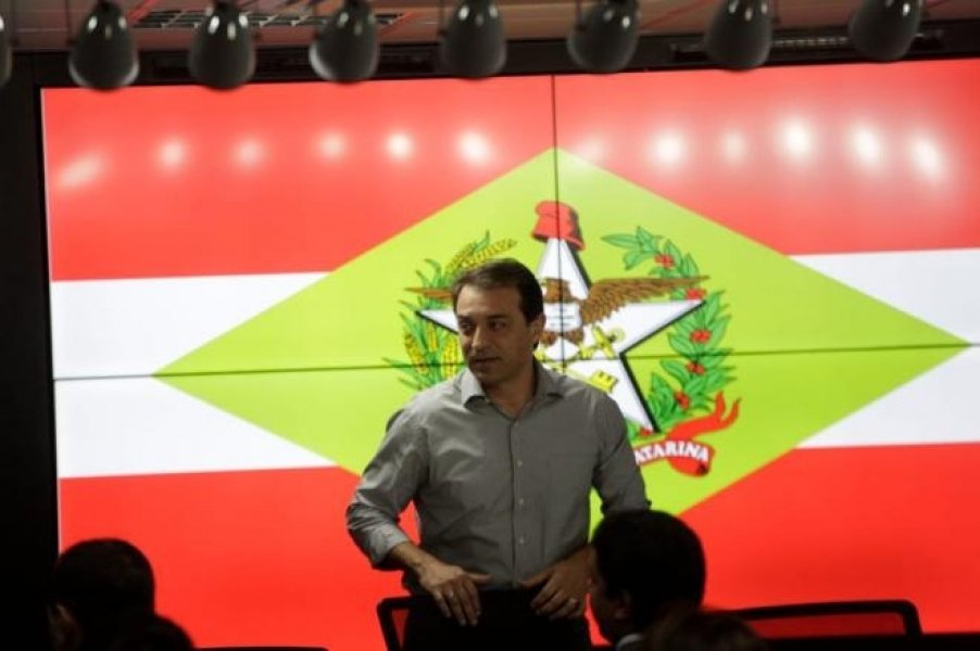 carlos-moises-da-silva-toma-posse-como-governador-nesta-terca-feira-1