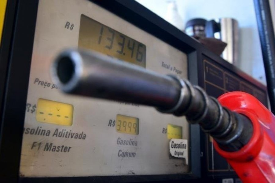 petrobras-eleva-em-212-preco-medio-da-gasolina-1