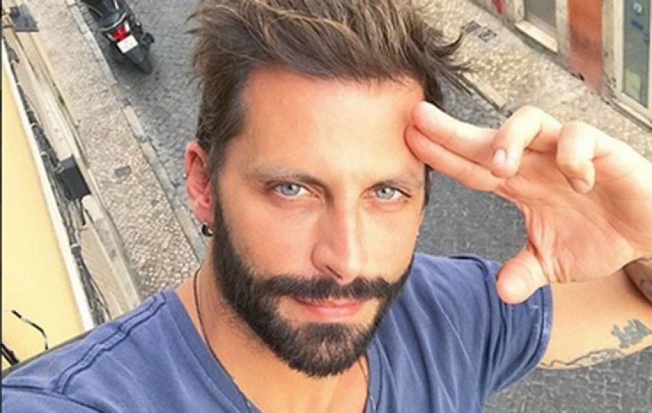 bloko-rosa-confirma-presenca-de-henri-castelli-na-folia-cor-de-rosa-neste-sabado-1