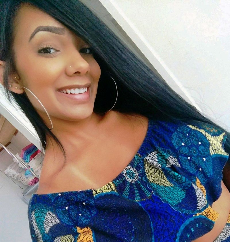giro-pelo-pais-modelo-e-alvo-de-racismo-ao-ter-perfil-invadido-em-rede-social-macaca-1