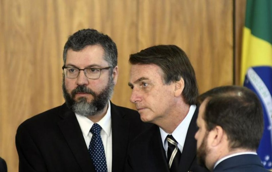 governo-prepara-arsenal-de-comunicacao-para-lutar-a-guerra-da-previdencia-1