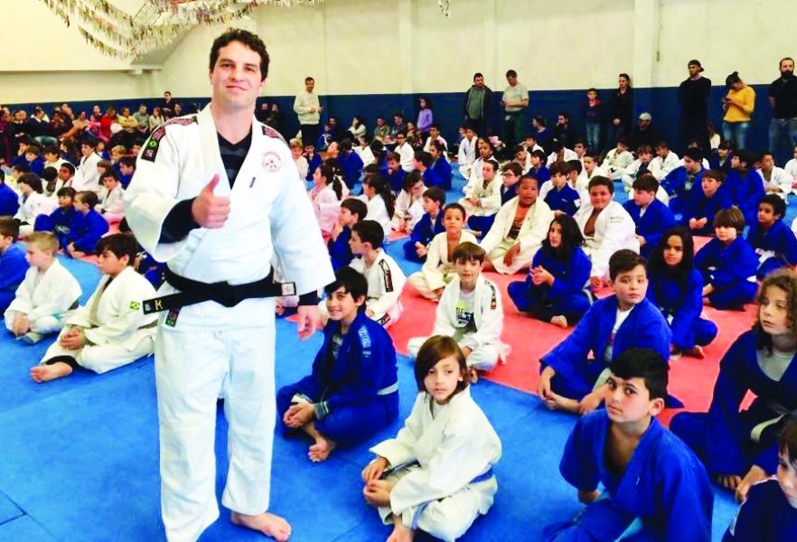 judo-professor-de-tubarao-e-aprovado-no-credenciamento-nacional-de-tecnicos-0 Foto: Divulgação/Notisul