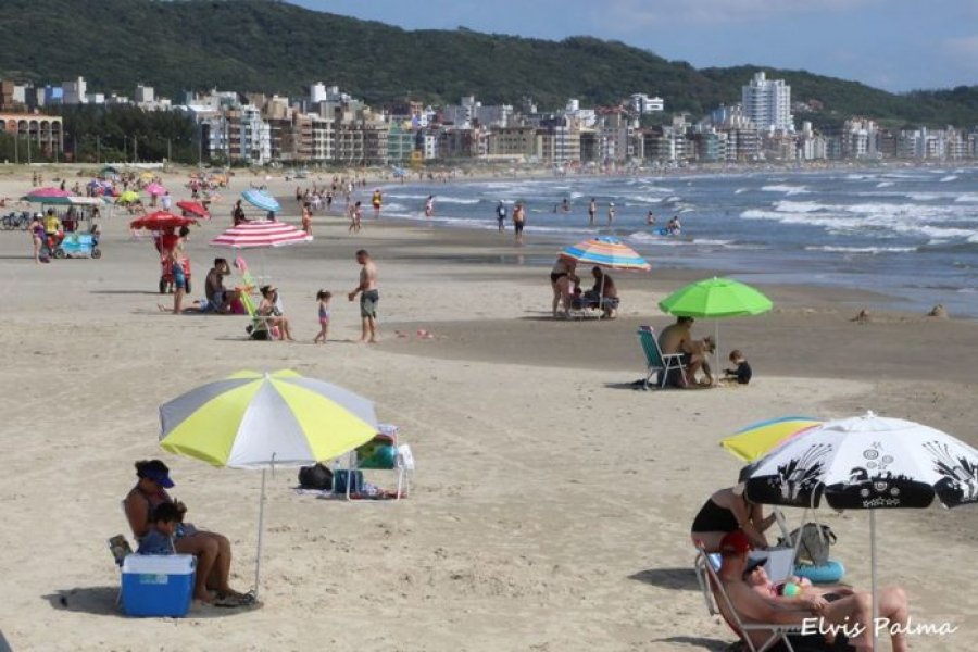 relatorio-indica-balneabilidade-positiva-em-sete-praias-da-cidade-1