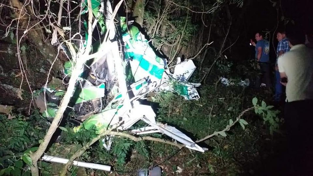 aeronave-de-pequeno-porte-cai-em-sc-e-piloto-morre-1