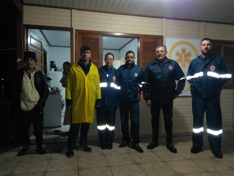 defesa-civil-de-icara-acolhe-20-familias-1