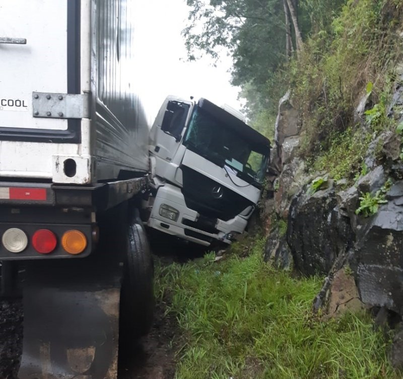 motorista-morre-em-acidente-na-br-116-0