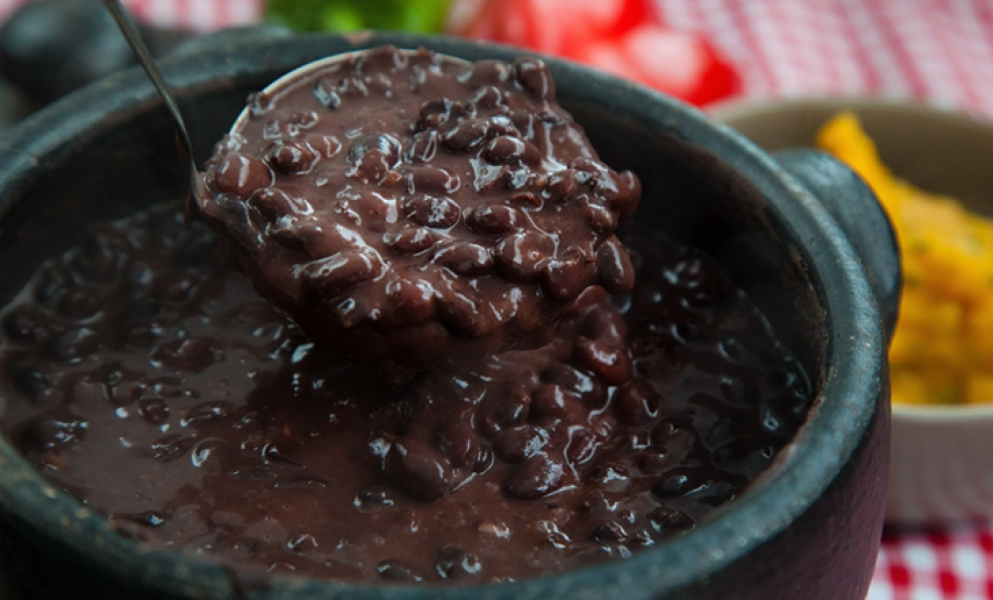 uma-simples-mudanca-no-preparo-do-feijao-pode-melhorar-os-gases-1