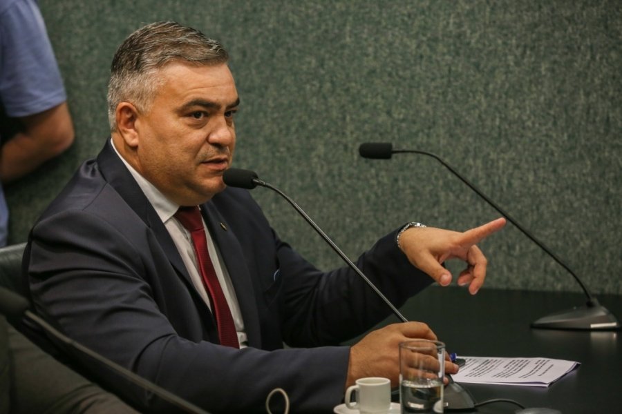 deputado-contesta-titulo-catarinense-a-lula-1