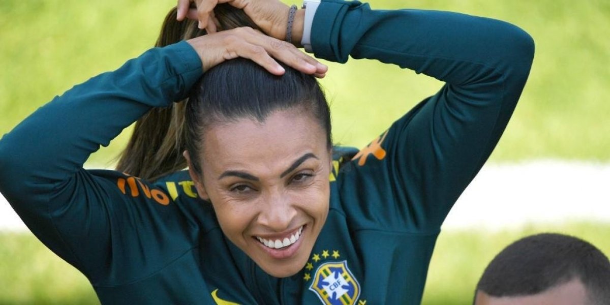 marta-esta-fora-da-estreia-do-brasil-contra-a-jamaica-na-copa-feminina-1