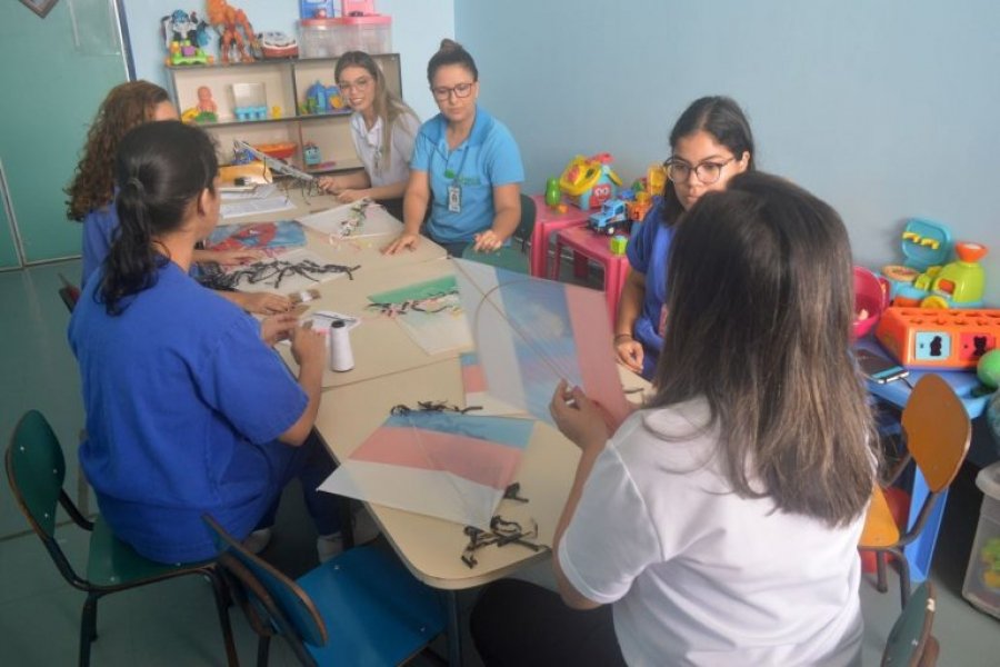 pipas-ajudam-no-tratamento-e-reducao-de-estresse-de-criancas-internadas-em-hospital-0