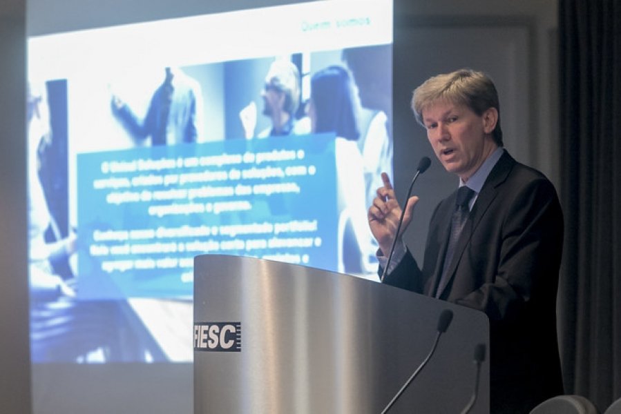 presidente-da-fiesc-diz-que-unisul-pode-trazer-beneficios-a-industria-1