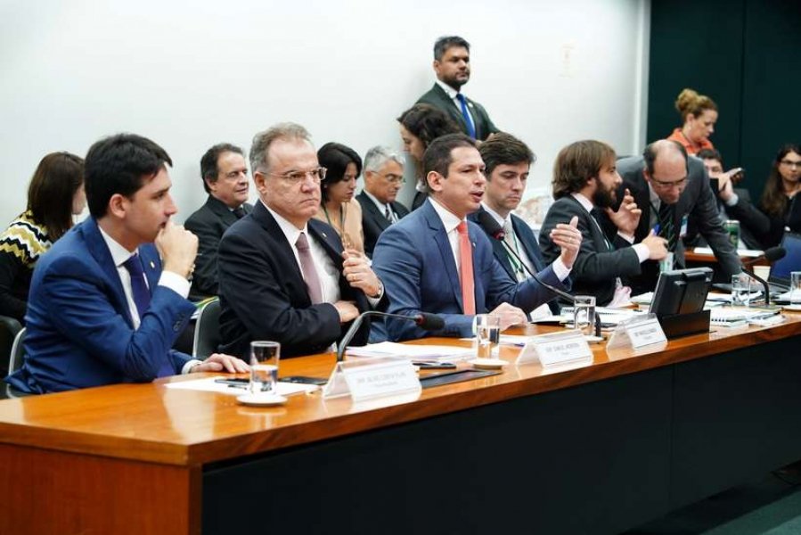 servidores-nova-transicao-permite-aposentadoria-aos-60-para-homens-e-aos-57-para-mulheres-1