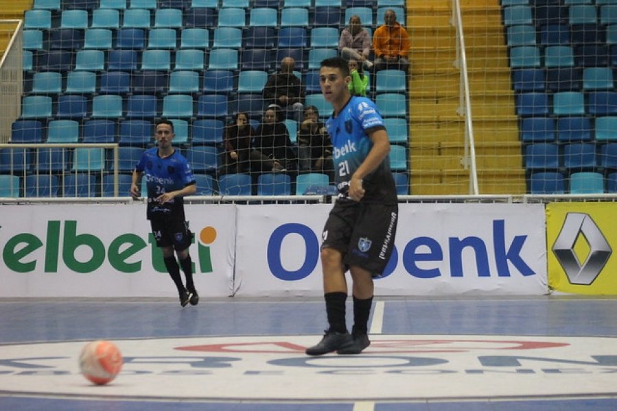 tubarao-futsal-encara-adversario-direto-no-parana-0 Tubarão Futsal/Divulgação/Notisul
