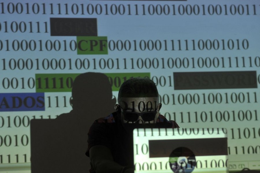 apos-ataque-hacker-alcolumbre-volta-a-defender-cpmi-das-fake-news-1