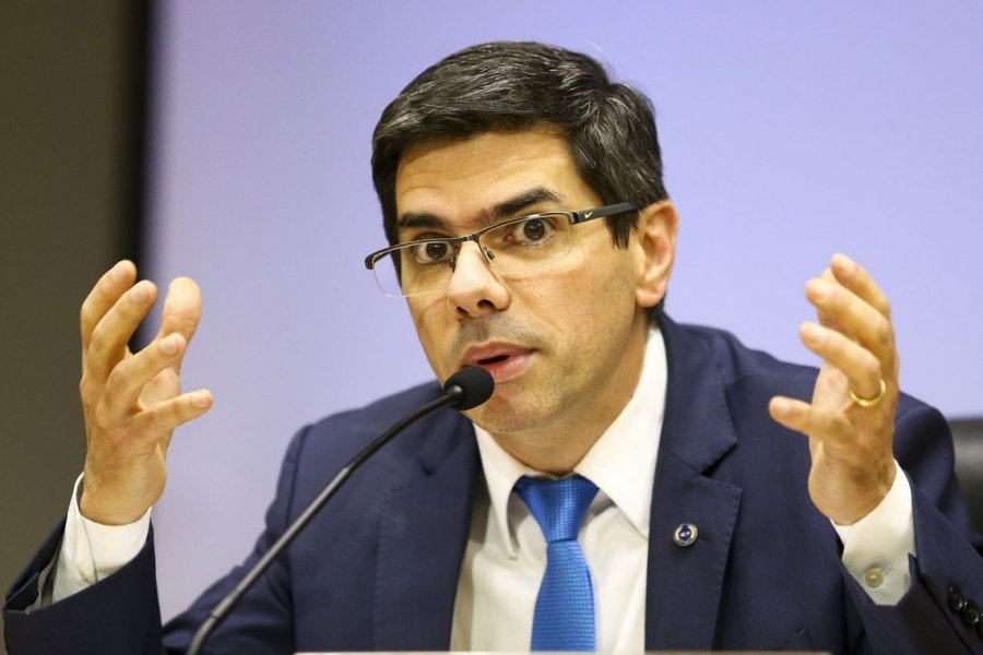 insuficiencia-para-cumprir-regra-de-ouro-em-2020-chega-a-r-1341-bi-1