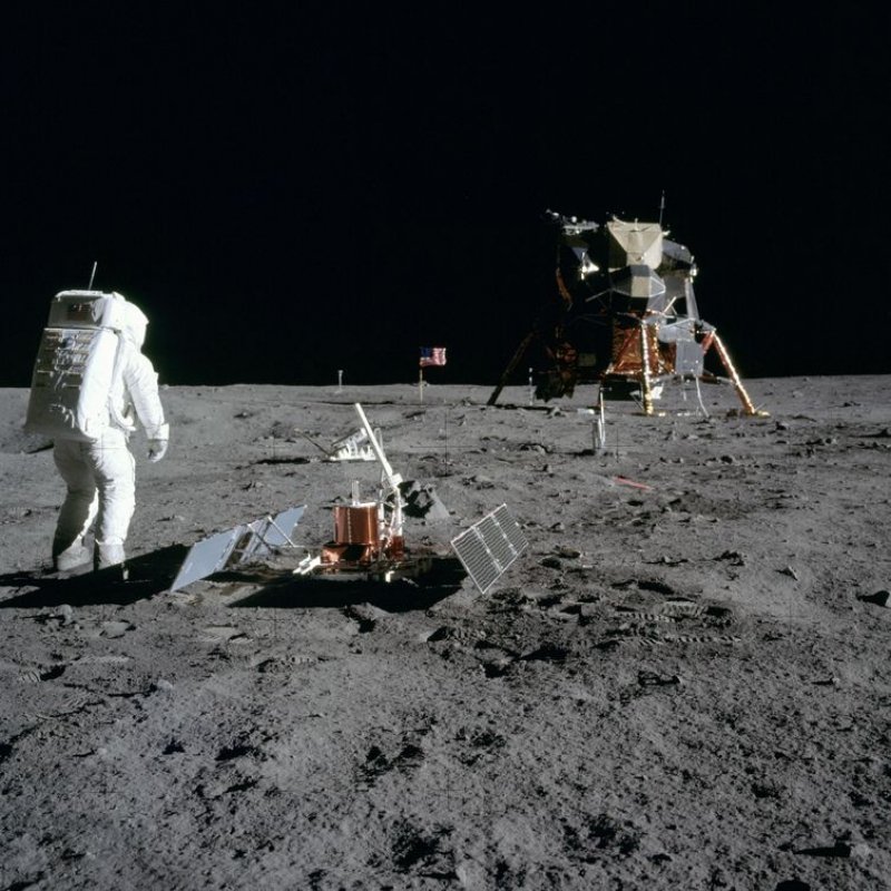 maior-descoberta-das-viagens-a-lua-foi-a-terra-1