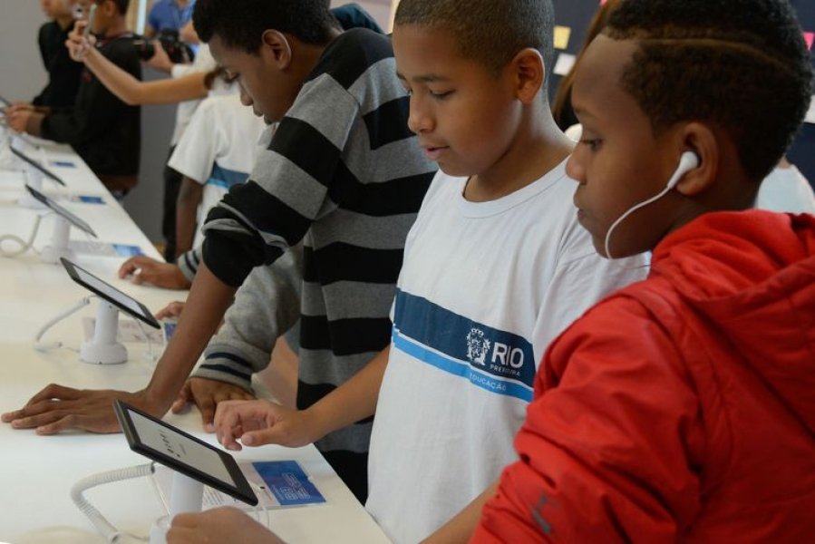 menos-da-metade-dos-estudantes-aprende-sobre-seguranca-na-internet-0
