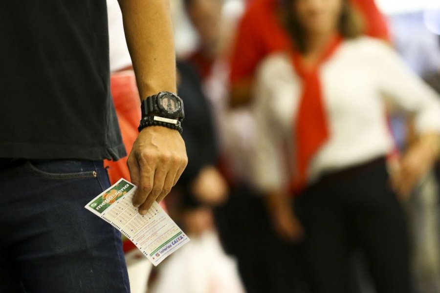 mega-sena-acumula-e-pode-pagar-ate-r-26-milhoes-neste-sabado-1