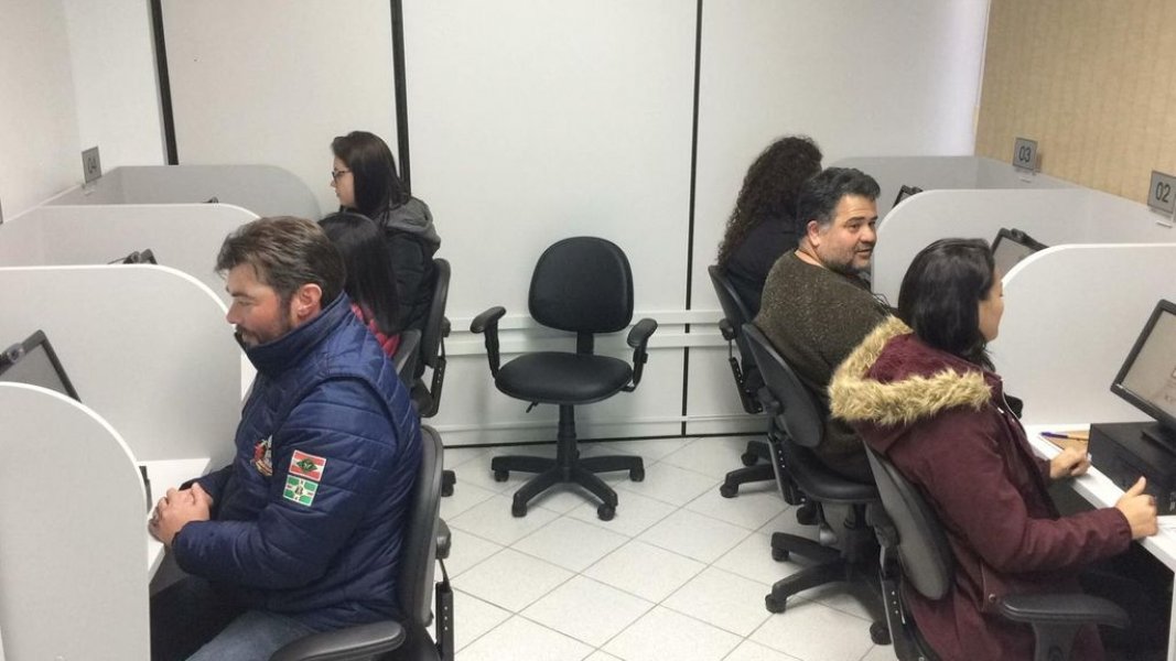 prova-para-tirar-a-cnh-passa-a-ser-digital-em-sc-1