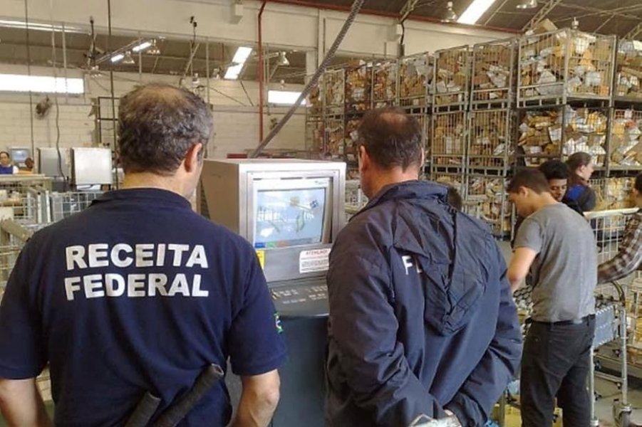 receita-federal-pode-parar-de-emitir-cpf-e-processar-restituicao-do-ir-1
