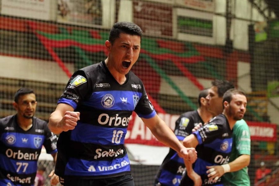 tubarao-futsal-disputa-semifinal-da-taca-brasil-neste-sabado-1